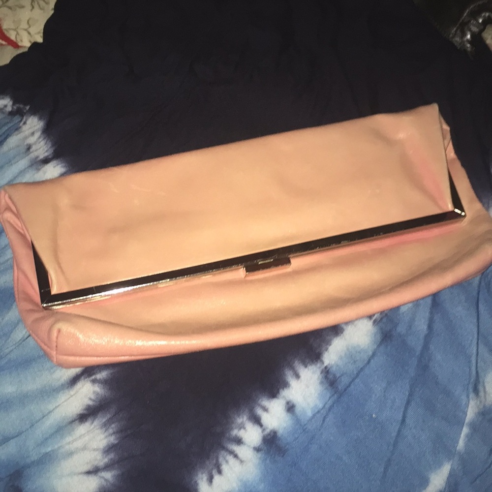 Hobo pink clutch
